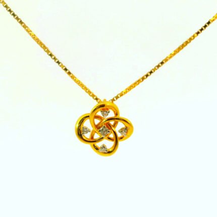 "Timeless Bloom Gold Necklace"